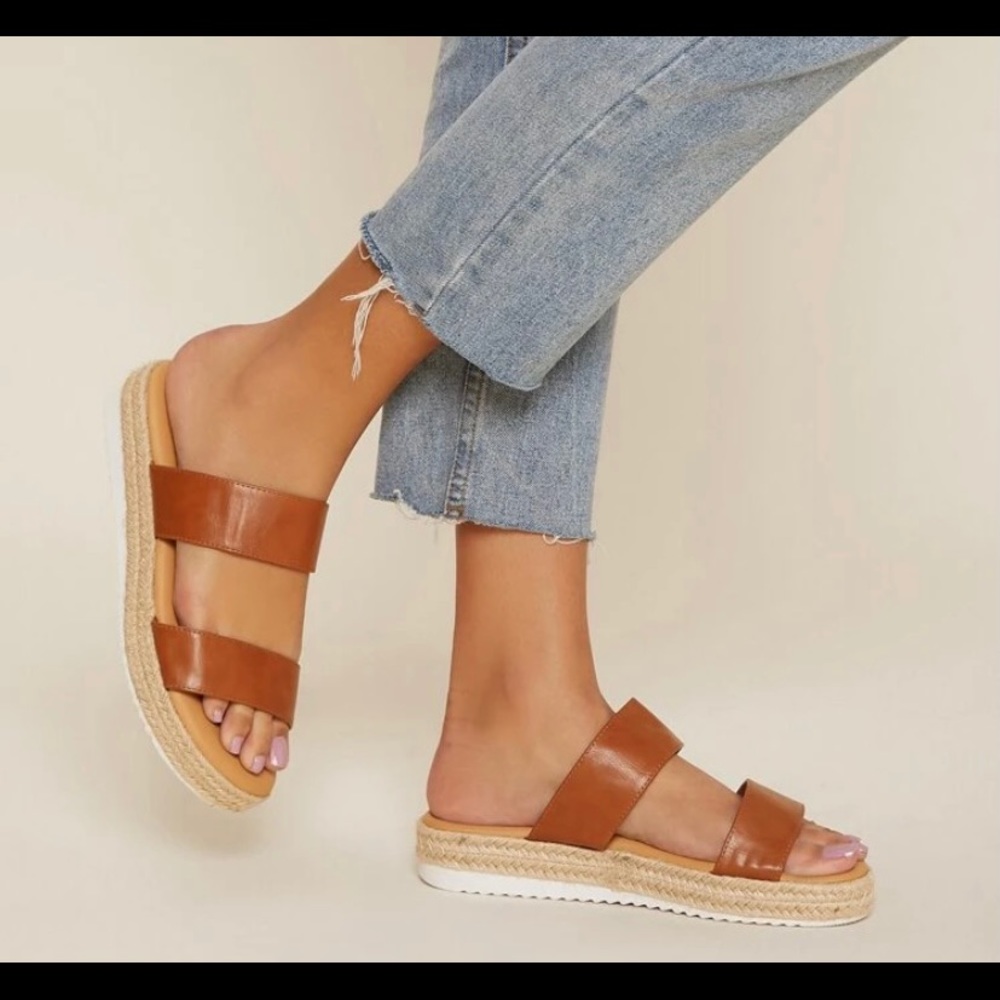 Platform sandals